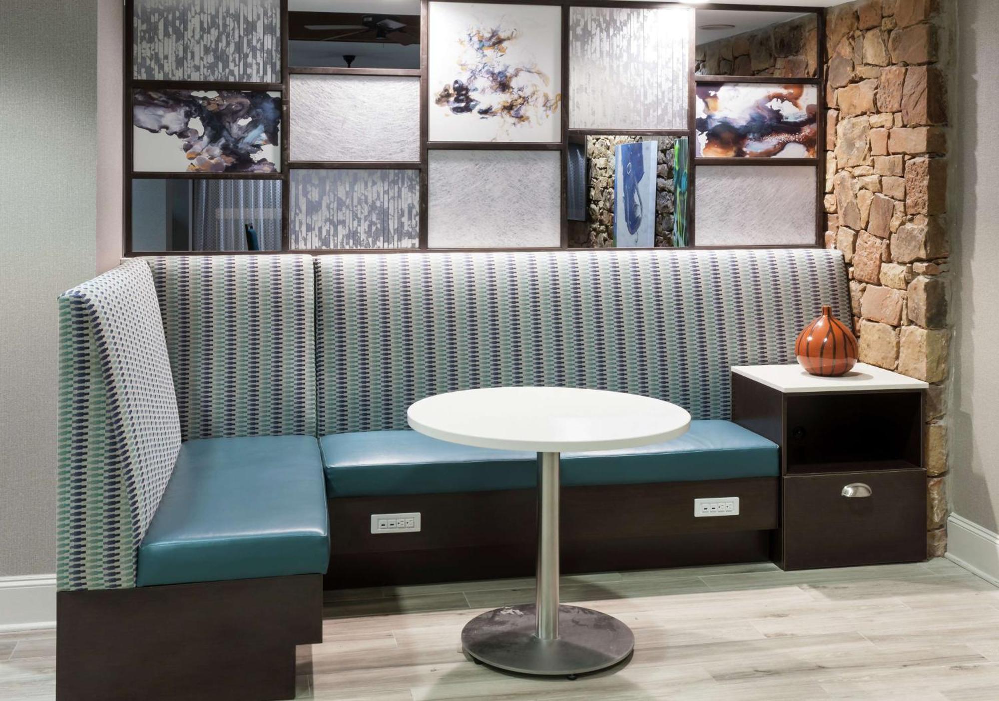 Hampton Inn Austin Nw Near The Domain Экстерьер фото