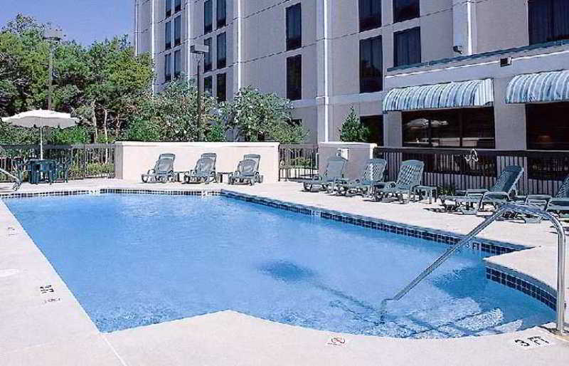 Hampton Inn Austin Nw Near The Domain Экстерьер фото