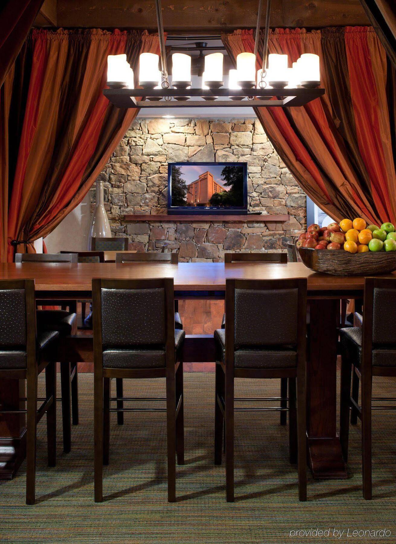 Hampton Inn Austin Nw Near The Domain Экстерьер фото